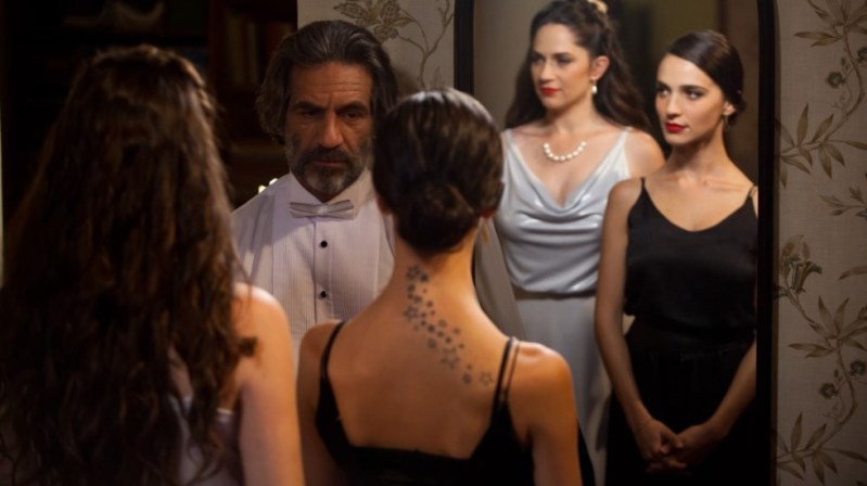 Screenshot from Harmonia